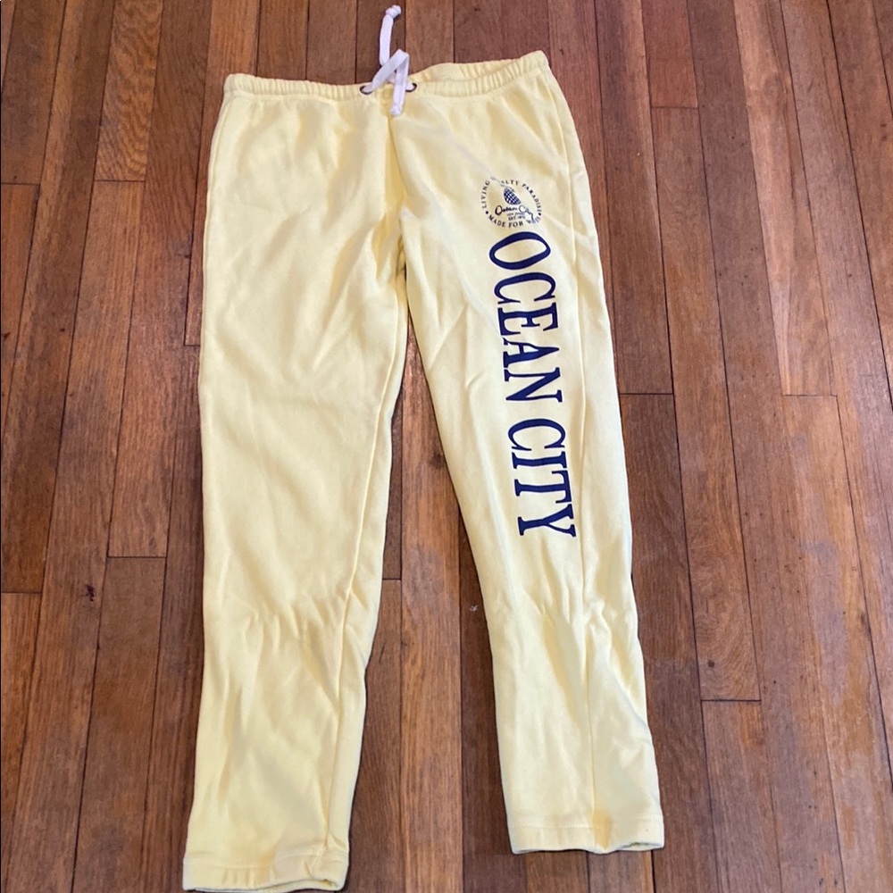 NWOT SWEATS